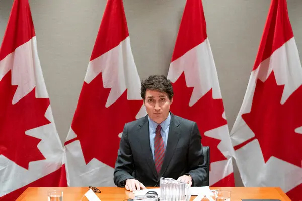 170425