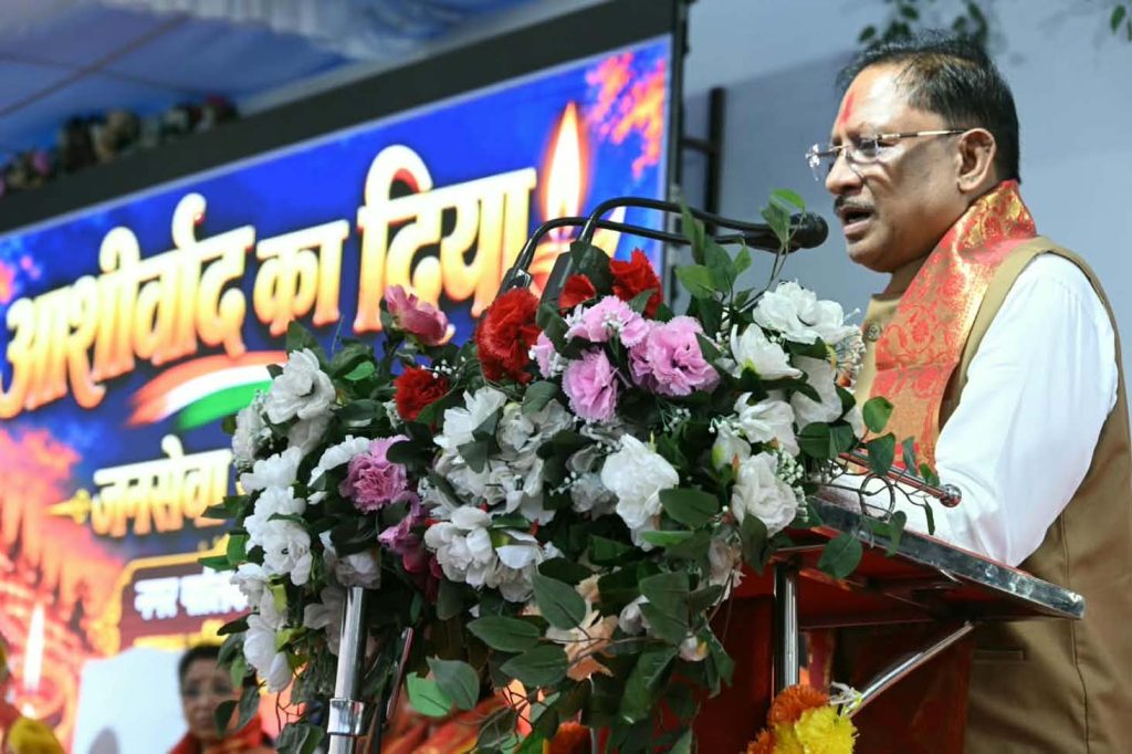 230626